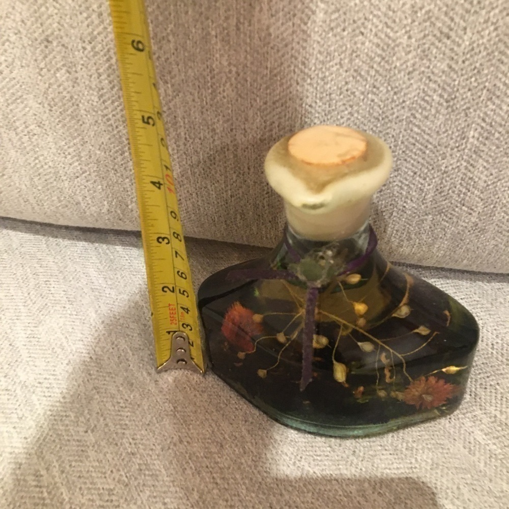 Ve vintage shampoo ornament bottle​​​​​​​​ - Picture 7 of 7